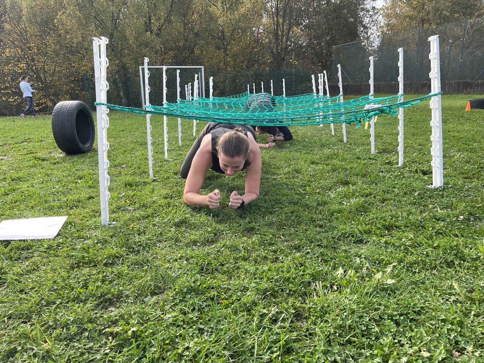 Szene aus dem Challenge Parcours, Standbild aus dem Video